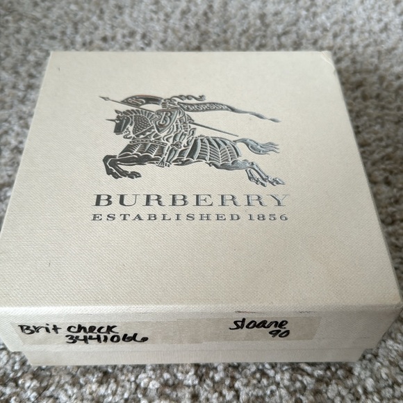 Men’s Burberry Brit Check Belt - Size 32/80. Approx fits sizes 29-31 US. - Picture 5 of 6